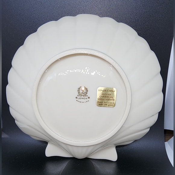 Lenox Aegean Caribbean Shell Server with 24K Gold Trim - Picture 4 of 4